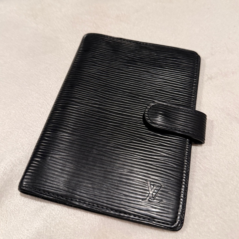 Louis Vuitton Epi Leather Agenda Planner PM Planner/Passport with card holders